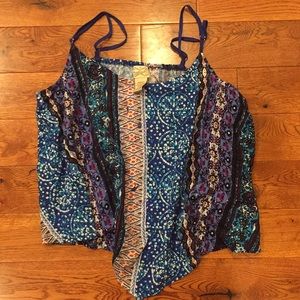 Tank top with design